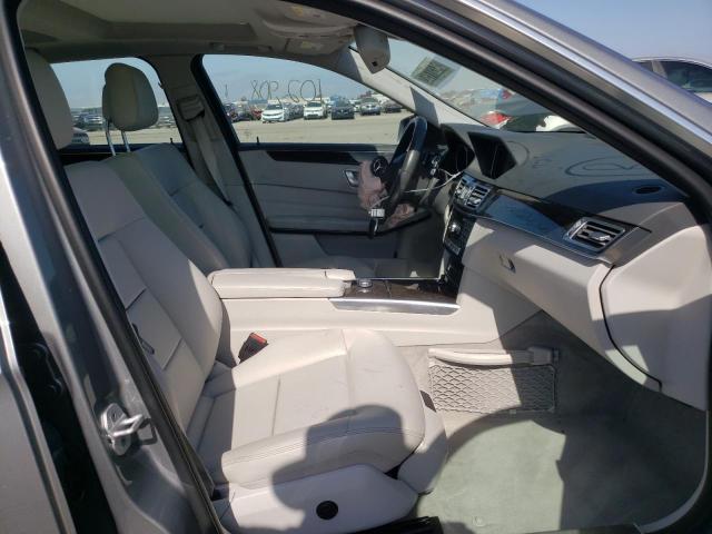 Photo 5 from auction – 2015 MERCEDES-BENZ E 350 with VIN WDDHF5KB2FB123721