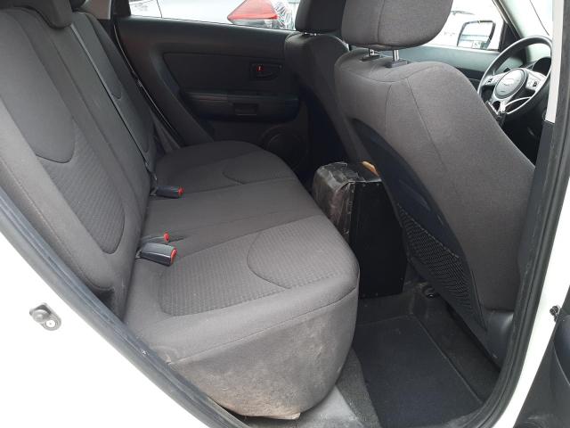 Photo 6 from auction – 2013 KIA SOUL with VIN KNDJT2A55D7519978