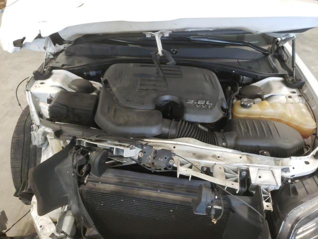 Photo 7 from auction – 2016 CHRYSLER 300 S with VIN 2C3CCABG6GH320695