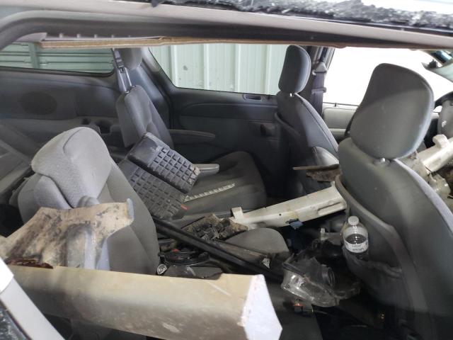 Photo 6 from auction – 2005 DODGE GRAND CARA with VIN 2D4GP44L85R246199