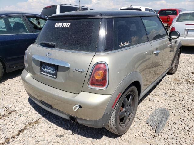Photo 4 from auction – 2007 MINI COOPER with VIN WMWMF33517TL78407