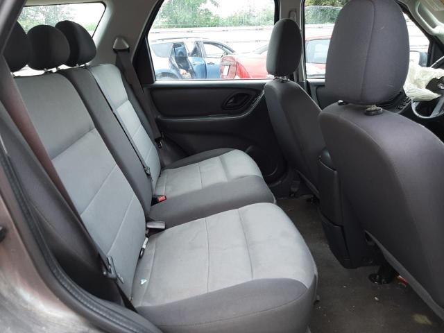 Photo 6 from auction – 2005 FORD ESCAPE XLS with VIN 1FMYU02Z95KC50637