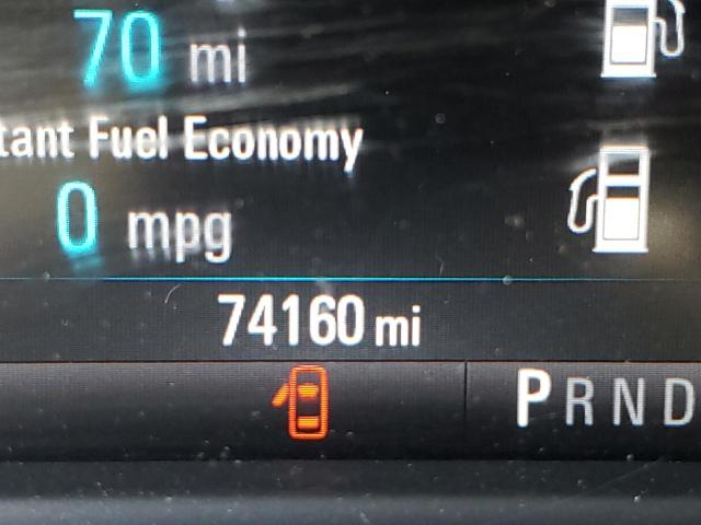 Photo 8 from auction – 2018 CHEVROLET CAMARO LT with VIN 1G1FB3DX5J0127690