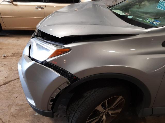 Photo 9 from auction – 2016 TOYOTA RAV4 XLE with VIN 2T3RFREV5GW472456