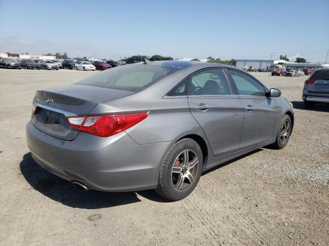 Photo 4 from auction – 2013 HYUNDAI SONATA SE with VIN 5NPEC4AC8DH656999