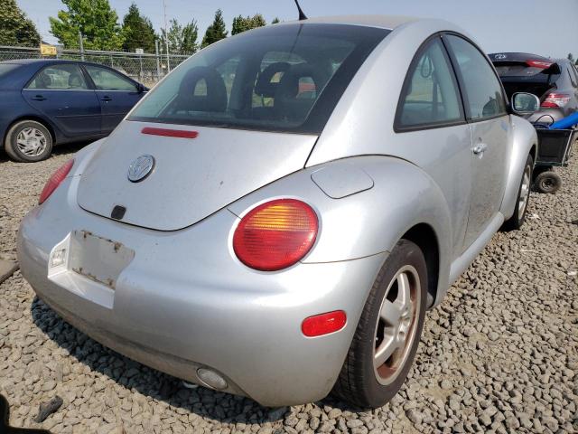 Photo 4 from auction – 2001 VOLKSWAGEN NEW BEETLE with VIN 3VWBS21C11M418389