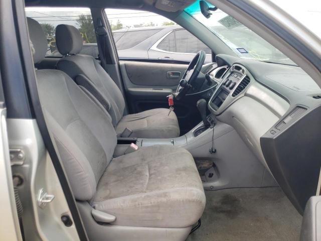 Photo 5 from auction – 2004 TOYOTA HIGHLANDER with VIN JTEGD21A840093776