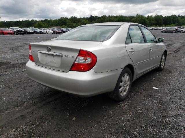 Photo 4 from auction – 2004 TOYOTA CAMRY LE with VIN 4T1BE30K74U897101