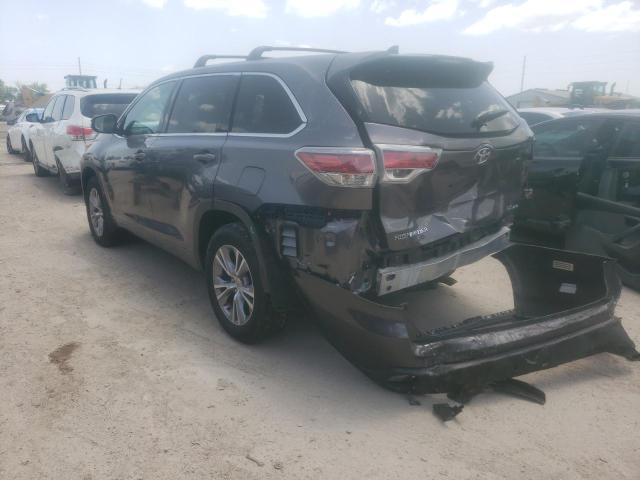 Photo 3 from auction – 2015 TOYOTA HIGHLANDER with VIN 5TDBKRFH1FS197786
