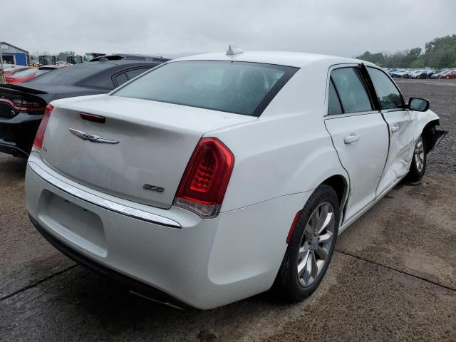 Photo 4 from auction – 2016 CHRYSLER 300 LIMITE with VIN 2C3CCARG9GH269988