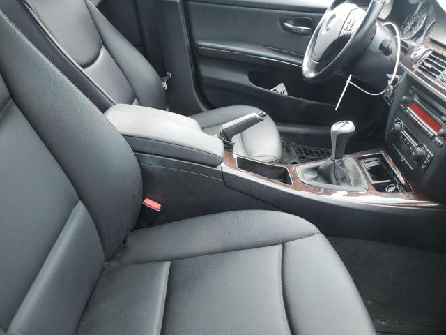 Photo 5 from auction – 2006 BMW 325 XI with VIN WBAVD135X6KT79980