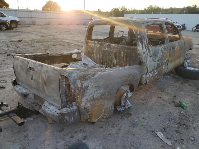 Photo 4 from auction – 2015 TOYOTA TACOMA DOU with VIN 3TMLU4EN6FM199008