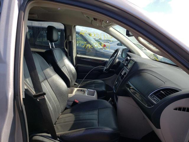 Photo 5 from auction – 2013 CHRYSLER TOWN & COU with VIN 2C4RC1BG3DR743830
