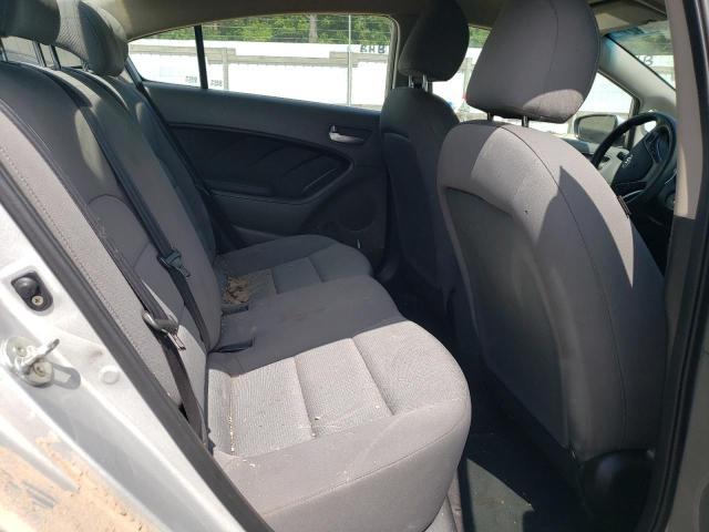 Photo 6 from auction – 2017 KIA FORTE LX with VIN 3KPFK4A75HE149191