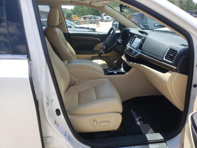 Photo 5 from auction – 2015 TOYOTA HIGHLANDER with VIN 5TDDKRFH5FS154450