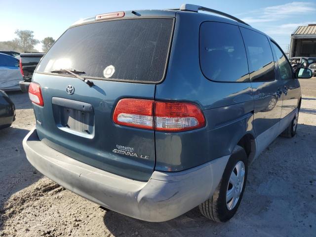 Photo 4 from auction – 2002 TOYOTA SIENNA LE with VIN 4T3ZF13C02U427324