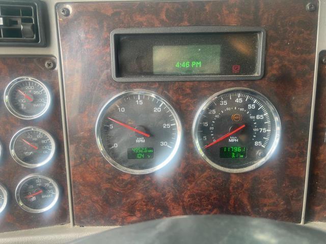 Photo 8 from auction – 2012 KENWORTH CONSTRUCTI with VIN 2NKHHM6X6CM316399
