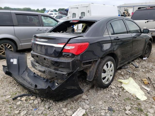 Фото 4 с аукциона – 2012 CHRYSLER 200 LX с VIN 1C3CCBAB1CN145057