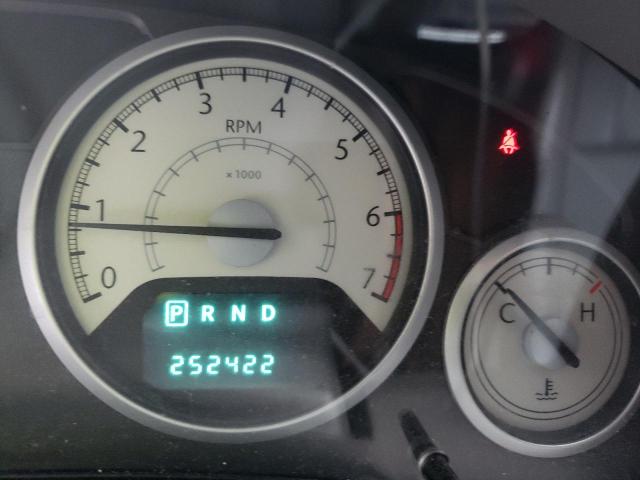 Photo 8 from auction – 2008 CHRYSLER TOWN & COU with VIN 2A8HR54P88R719908