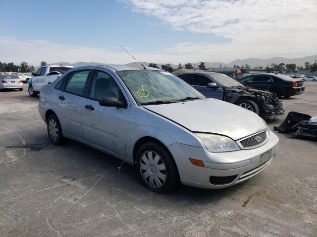 FORD FOCUS ZX4 2005 with VIN 1FAFP34N45W294445 - Photo from auction