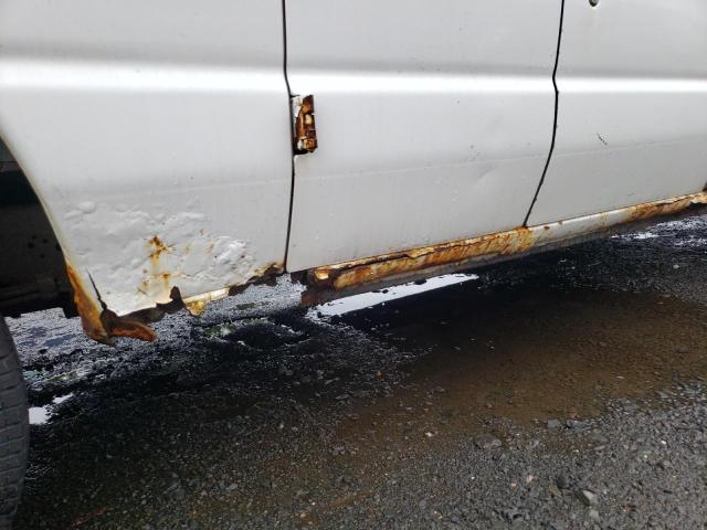Photo 9 from auction – 2004 FORD ECONOLINE with VIN 1FTRE14W44HA76471