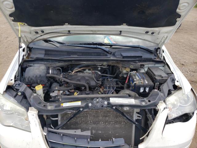 Photo 7 from auction – 2010 CHRYSLER TOWN & COU with VIN 2A4RR2D12AR441285