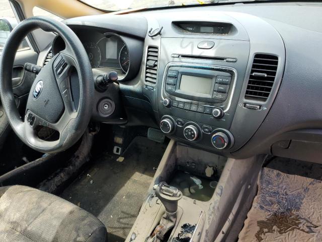Photo 9 from auction – 2018 KIA FORTE LX with VIN 3KPFK4A73JE193597