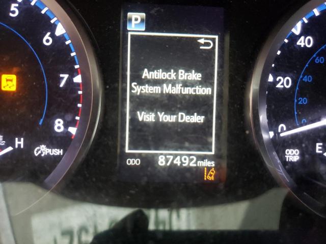 Photo 8 from auction – 2017 TOYOTA HIGHLANDER with VIN 5TDBZRFH8HS413244