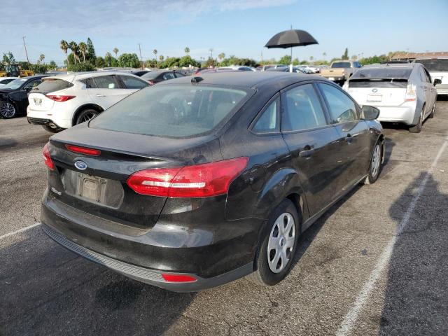 Photo 4 from auction – 2015 FORD FOCUS S with VIN 1FADP3E23FL281247
