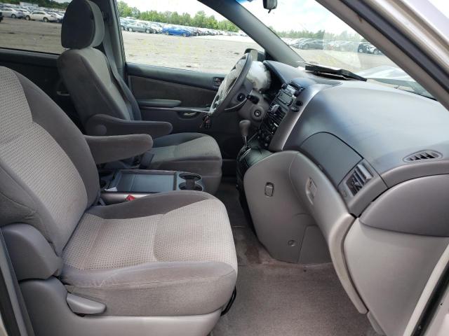 Photo 5 from auction – 2010 TOYOTA SIENNA CE with VIN 5TDKK4CC1AS317333