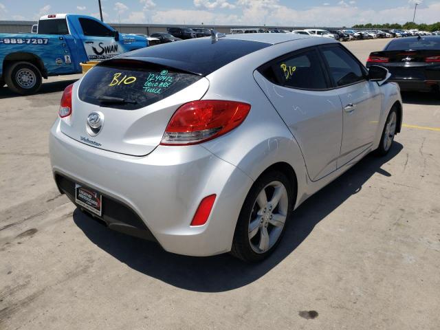 Photo 4 from auction – 2014 HYUNDAI VELOSTER with VIN KMHTC6AD4EU215448