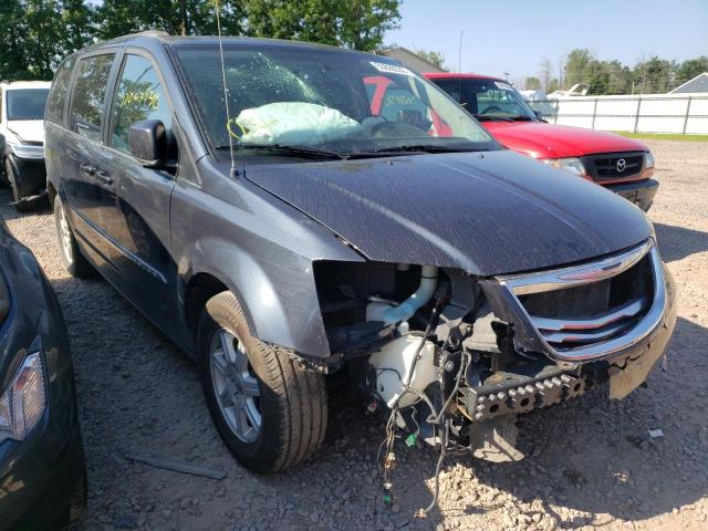 CHRYSLER TOWN & COU 2013 with VIN 2C4RC1BG1DR637926 - Photo from auction