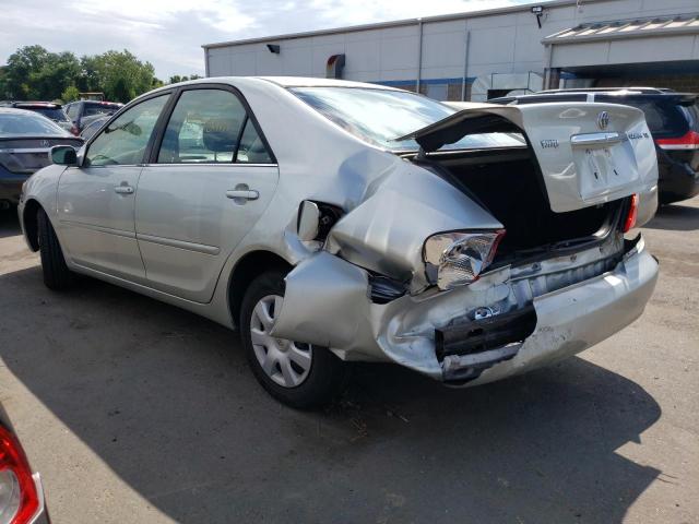 Photo 3 from auction – 2004 TOYOTA CAMRY LE with VIN JTDBE32K940247906