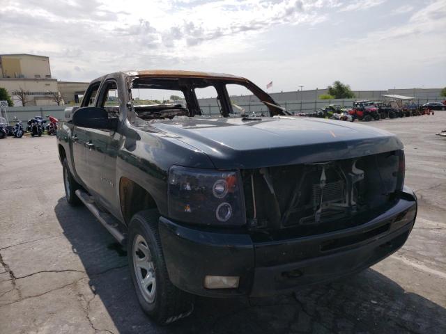 CHEVROLET SILVERADO 2011 with VIN 3GCUKTE2XBG364142 - Photo from auction