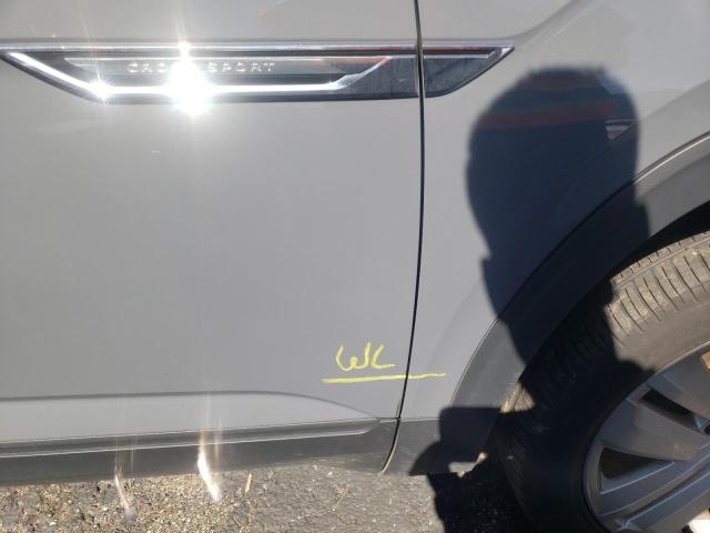 Photo 9 from auction – 2020 VOLKSWAGEN ATLAS CROS with VIN 1V21E2CA4LC227490