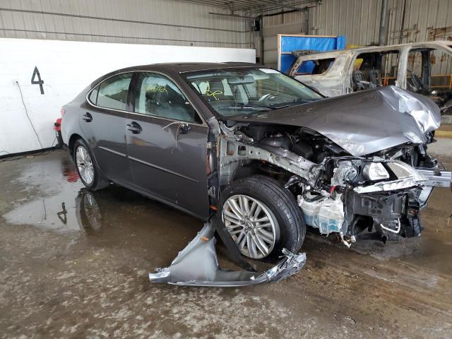 LEXUS ES 350 2013 مع رقم تعريف المركبة JTHBK1GG2D2042982 - صورة من المزاد