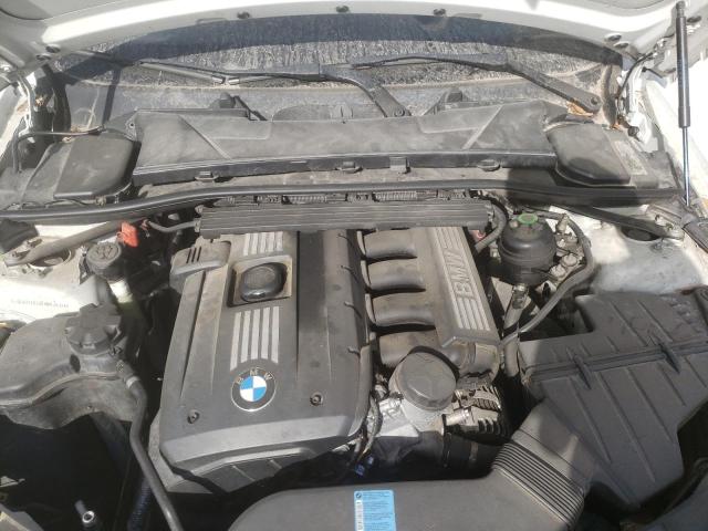 Photo 7 from auction – 2011 BMW 328 I with VIN WBAPH7G58BNM57613