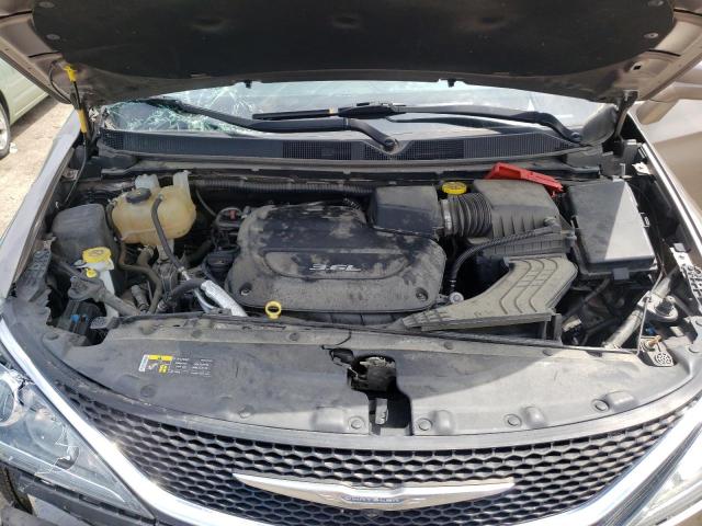 Photo 7 from auction – 2017 CHRYSLER PACIFICA T with VIN 2C4RC1EG7HR720939