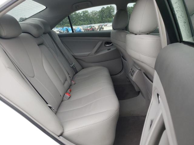 Photo 6 from auction – 2011 TOYOTA CAMRY HYBR with VIN 4T1BB3EK0BU142080