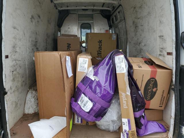 Photo 6 from auction – 2014 MERCEDES-BENZ SPRINTER with VIN WD3PE7CC2E5825394