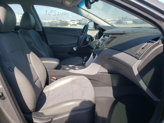 Photo 5 from auction – 2013 HYUNDAI SONATA SE with VIN 5NPEC4AC8DH656999