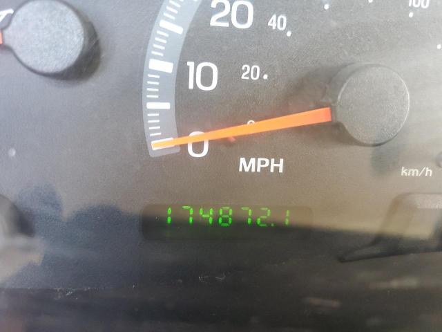 Photo 8 from auction – 2002 FORD F150 SUPER with VIN 1FTRW076X2KC87337