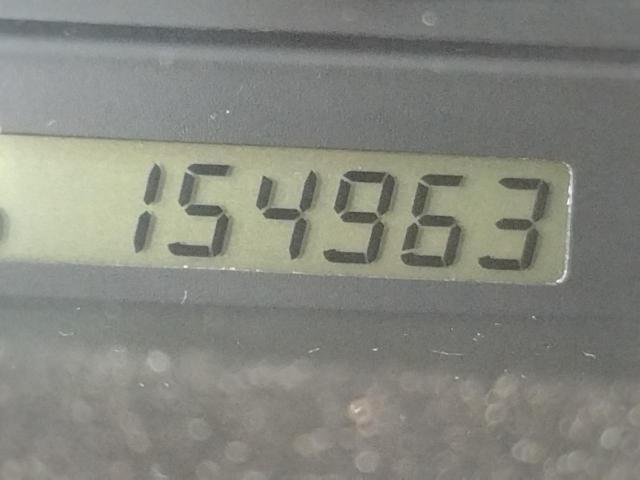 Photo 8 from auction – 2003 TOYOTA CAMRY LE with VIN 4T1BE32K23U716093