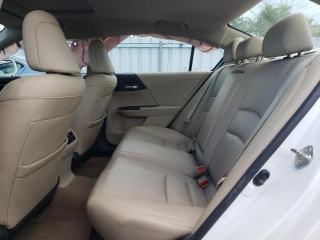 Photo 6 from auction – 2015 HONDA ACCORD TOU with VIN 1HGCR2F97FA804160