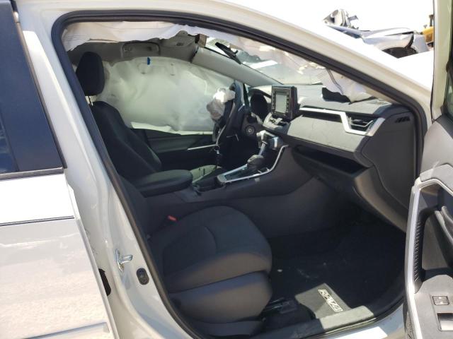 Photo 5 from auction – 2021 TOYOTA RAV4 LE with VIN 2T3K1RFV6MC132759