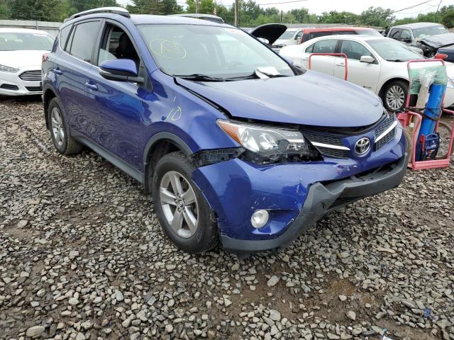 TOYOTA RAV4 XLE 2015 with VIN 2T3RFREV8FW321030 - Photo from auction