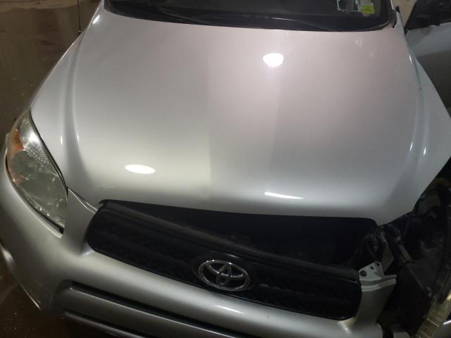 Photo 7 from auction – 2006 TOYOTA RAV4 with VIN JTMBD33V465006031
