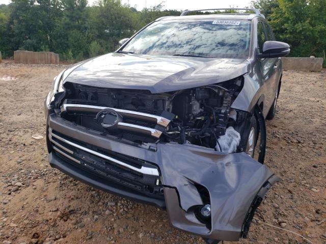 Photo 9 from auction – 2019 TOYOTA HIGHLANDER with VIN 5TDDGRFH7KS054278
