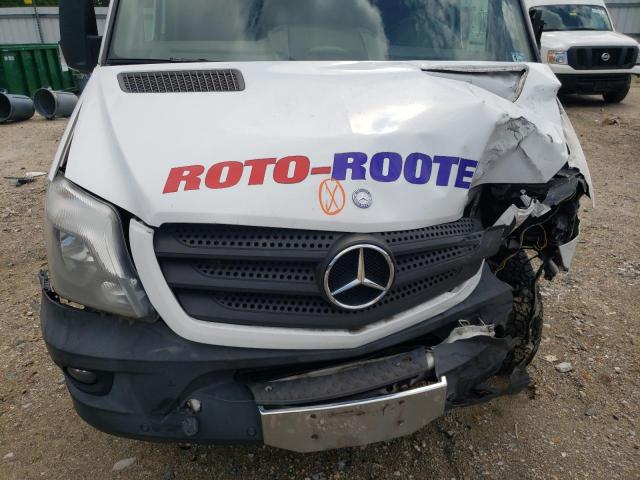 Photo 7 from auction – 2014 MERCEDES-BENZ SPRINTER 2 with VIN WD3PE8CC5E5868018