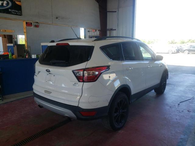 Photo 4 from auction – 2017 FORD ESCAPE SE with VIN 1FMCU0GDXHUB39367